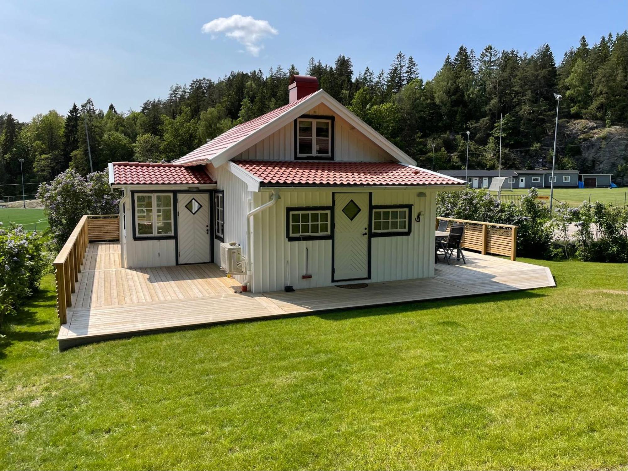 Villa Rassbyn Hassleliden 324 Ljungskile Exterior foto